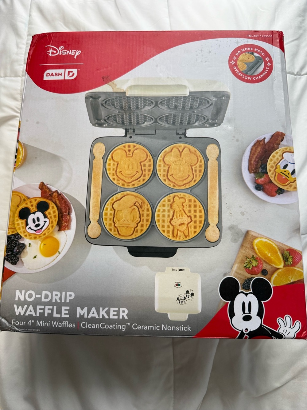Disney waffle maker Mickey, Minnie, Donald Duck & Goofy NEW NWT Discontinued